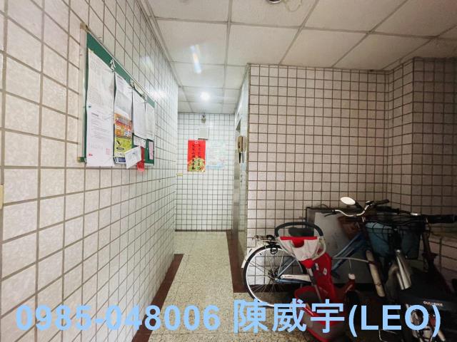 三重法拍華廈-4