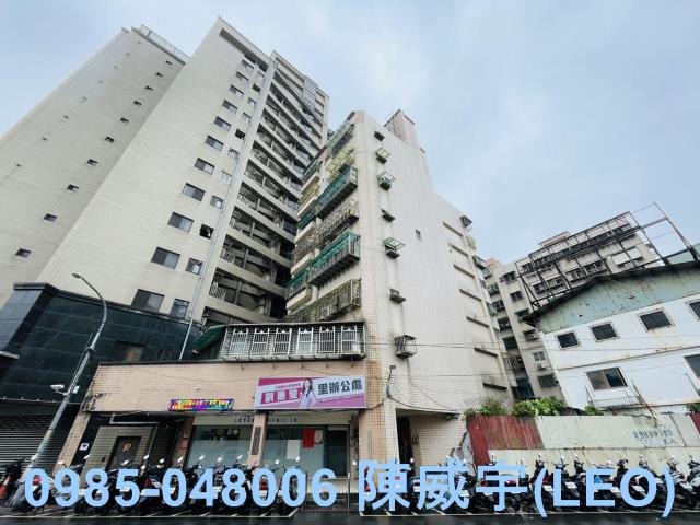 三重法拍華廈-1