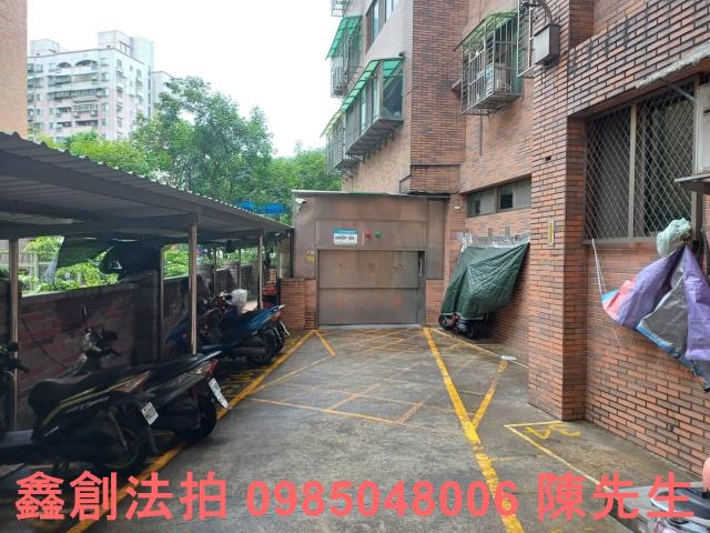 新北大樓法拍-4