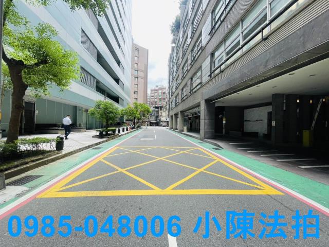 台北信義區拍賣大樓-5