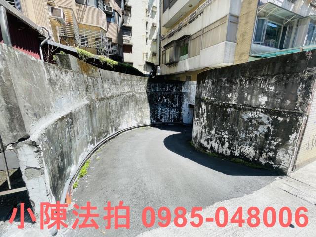台北大安區拍賣華廈-5