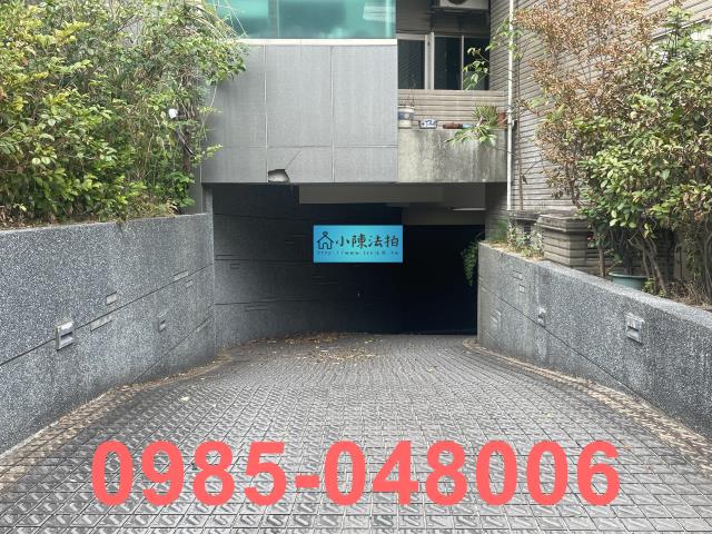 台北拍賣大樓-4